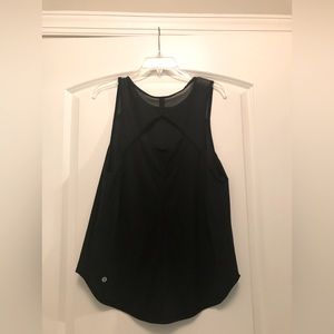 Lululemon black tank top. Size M. Great condition